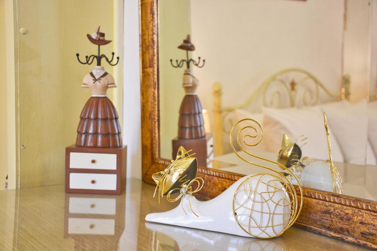 Venetian Well Gallery Apartment In Corfu Old Town Eksteriør billede