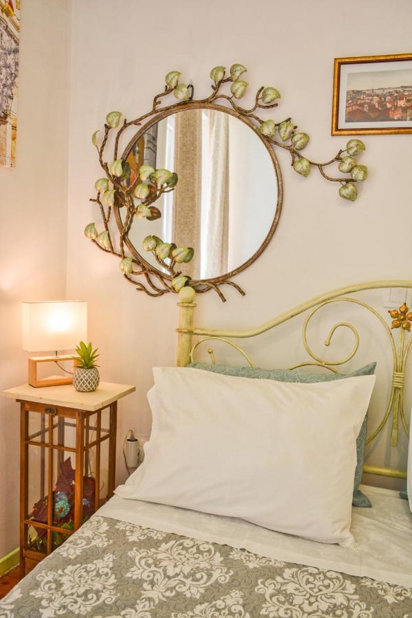 Venetian Well Gallery Apartment In Corfu Old Town Eksteriør billede