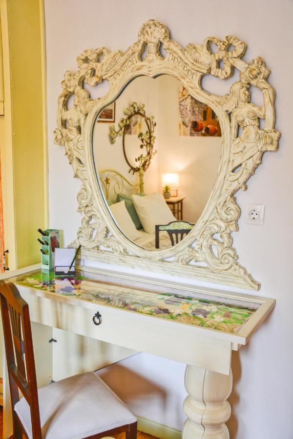 Venetian Well Gallery Apartment In Corfu Old Town Eksteriør billede